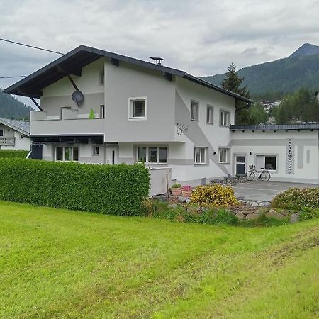 Haus Fini Apartment Längenfeld Екстериор снимка