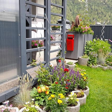 Haus Fini Apartment Längenfeld Екстериор снимка