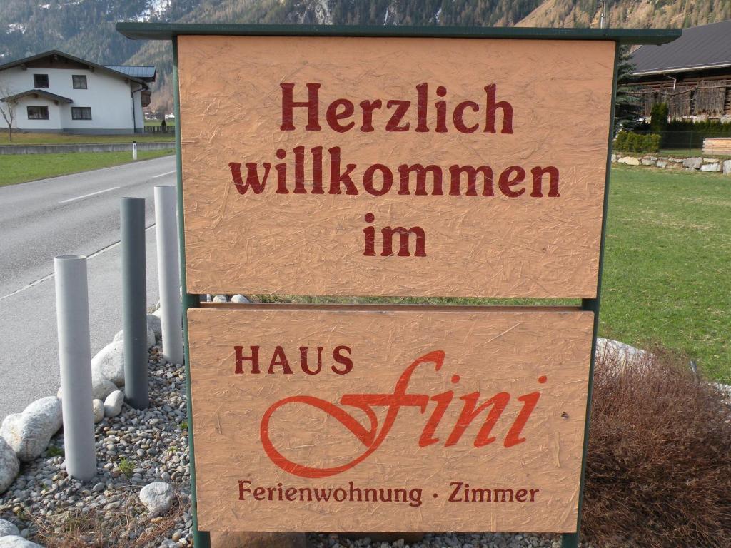 Haus Fini Apartment Längenfeld Екстериор снимка