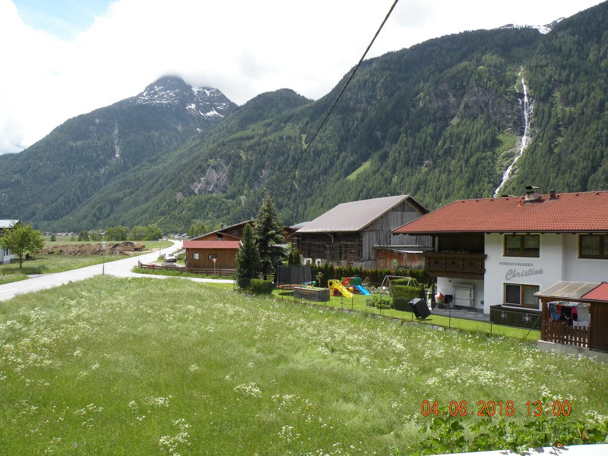 Haus Fini Apartment Längenfeld Екстериор снимка