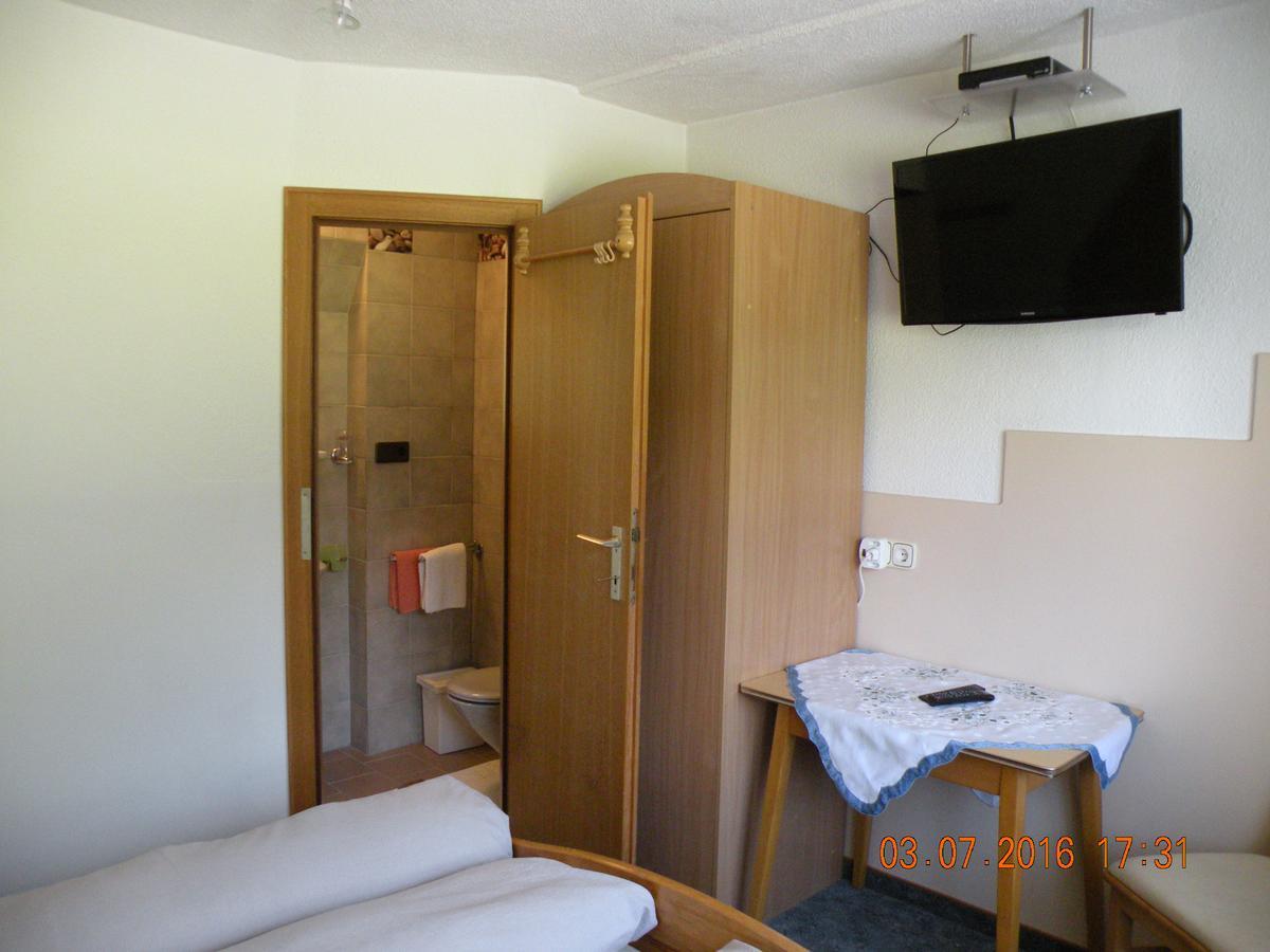 Haus Fini Apartment Längenfeld Екстериор снимка